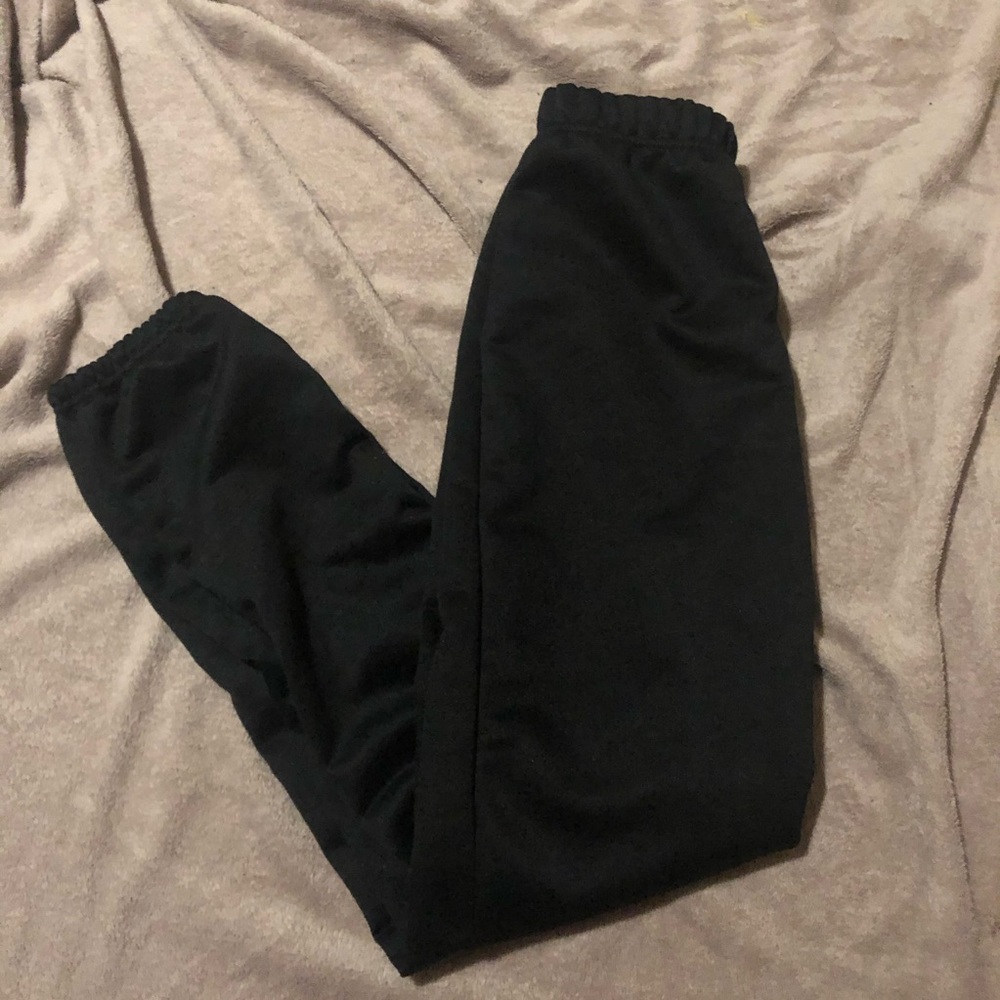 PRETTYLITTLETHING Black Joggers